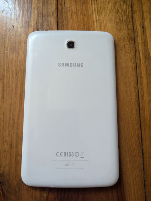 Планшет Samsung Galaxy Tab 3 SM-T210 7" 8Gb White