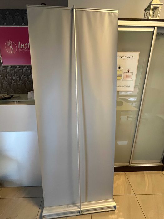 ROLLUP aluminiowy w kasecie 200x80
