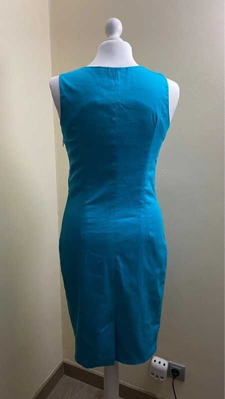 Elegancka ołówkowa turkusowa sukienka S