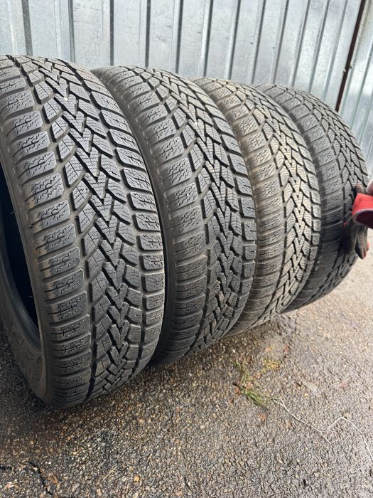 Резина r15 195/65 Dunlop зима