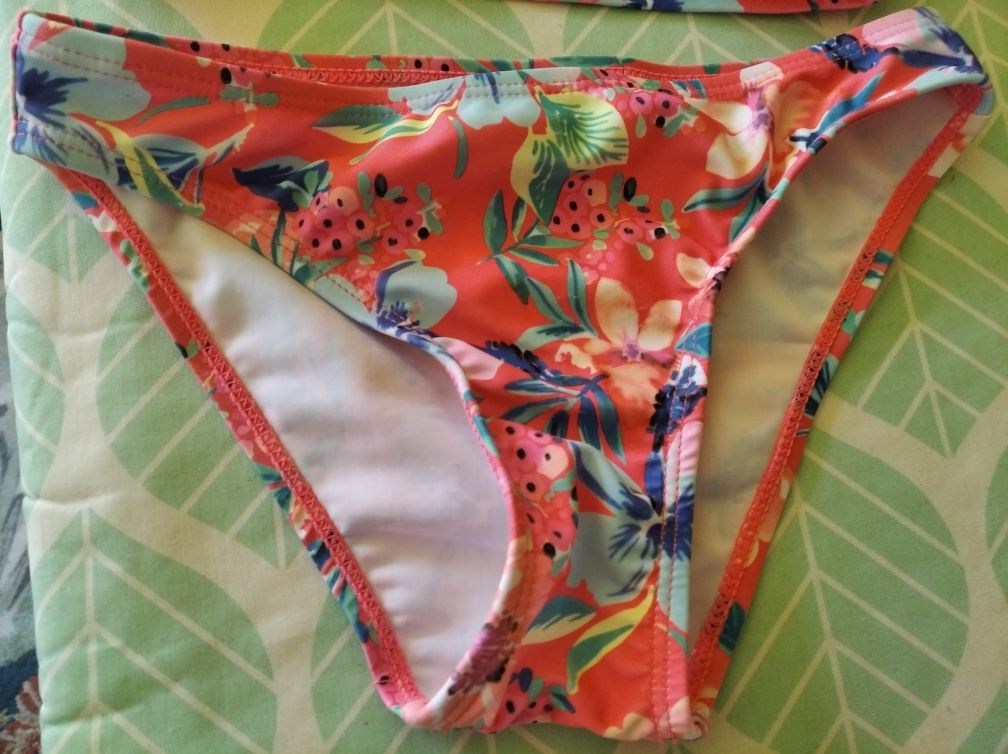 Strój kąpielowy bikini dziewczęcy na wzrost 122-128 cm, 7-8lat