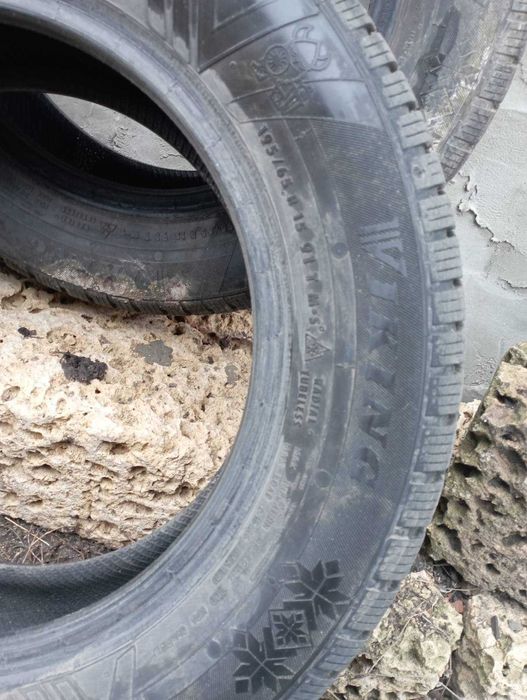 195/65 R15 зима.