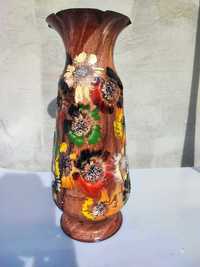 Emaliowany wazon w kwiaty,kolorowy,metalowy,z Prlu