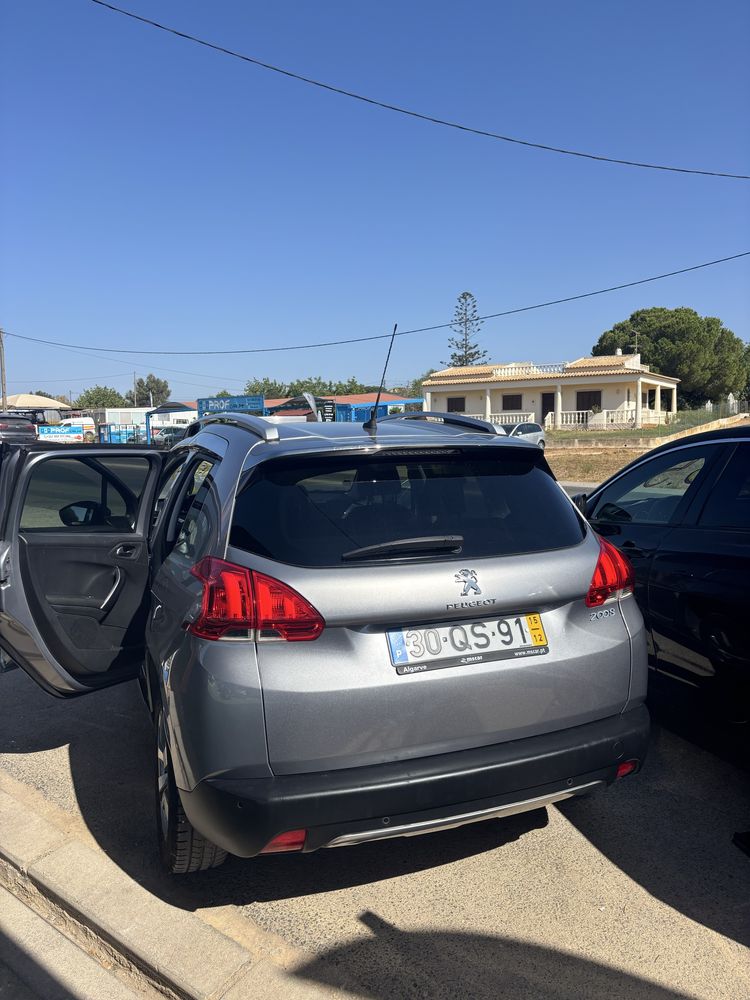 Peugeot 2008 Suv com leds
