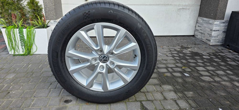 Nowa felg z nową oponą VW Touareg Audi Q7 255/55r18 rostaw 5x130