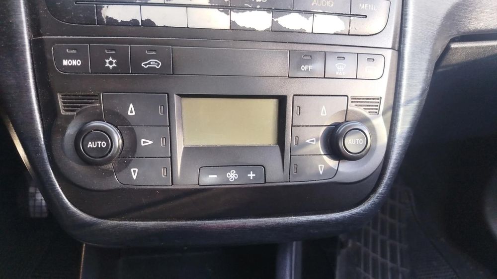 Botão / interruptor do AC FIAT Grande Punto (199_)