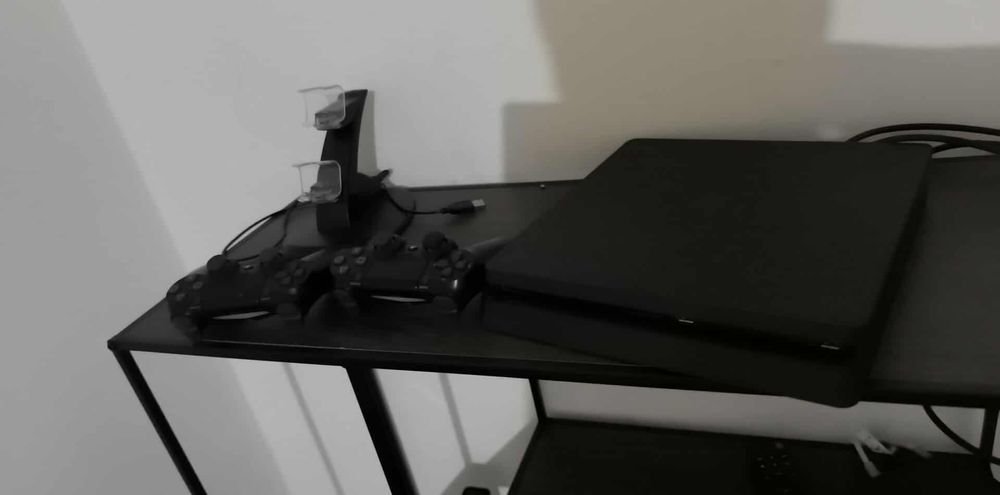 PlayStation4 Como nova
