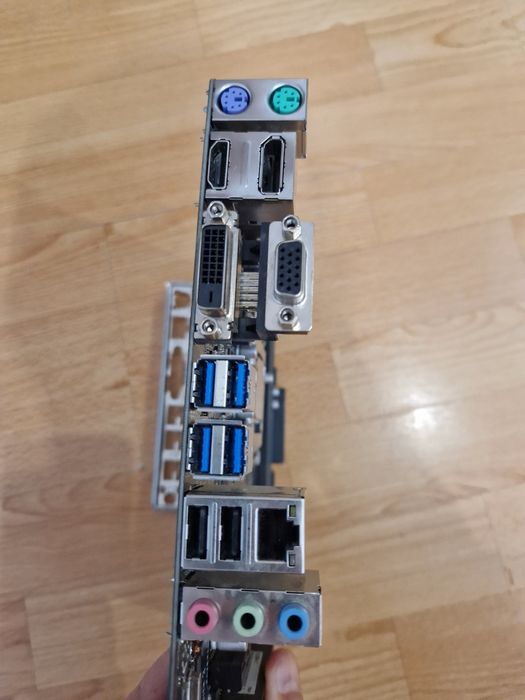 Asus B150M-C Материнська плата сокет1151 Socket1151
