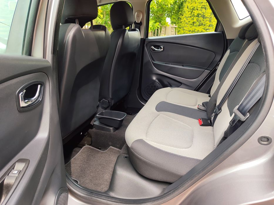 Renault Captur  benzyna wersja LIMITED