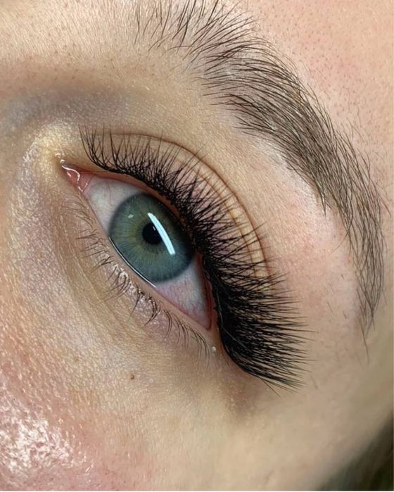 Нарощення вій Троєщіна