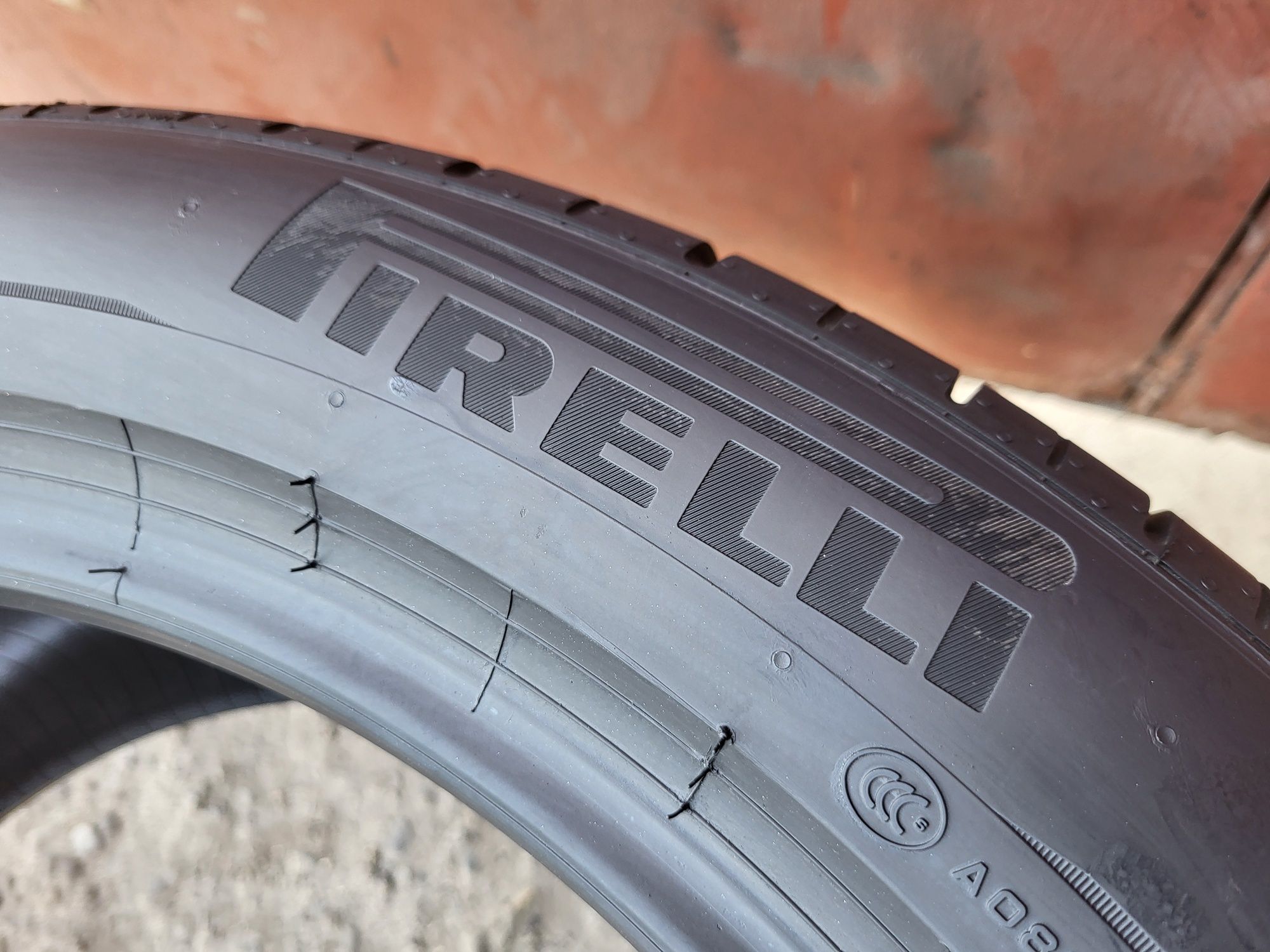 315/40/21 R21 Pirelli PZERO PZ4 MO 2шт ціна за 1шт літо шини