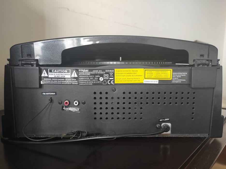 Sistema de som vinil, CD, SD card, USB e rádio Big Ben