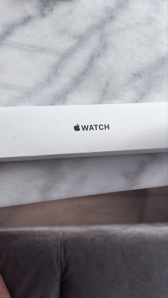 Apple Iwatch SE 40mm aluminium case