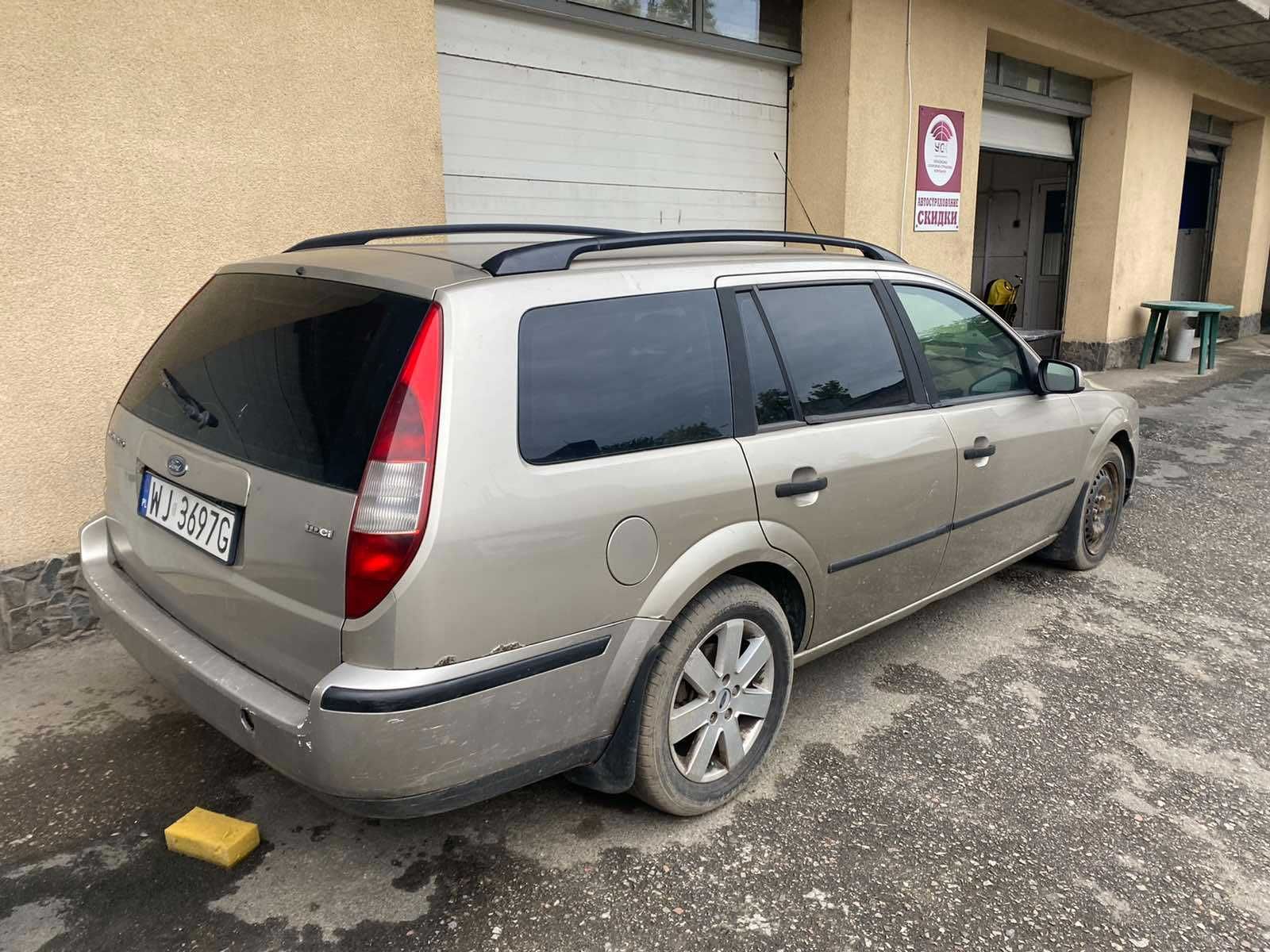 Запчасти Ford Mondeo 3 2,0 дизель Ghia дверь двери форд мондео