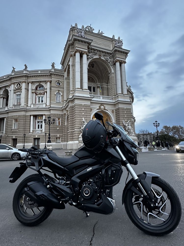 Мотоцикл Bajaj Dominar 400 / 2023 на гарантіі