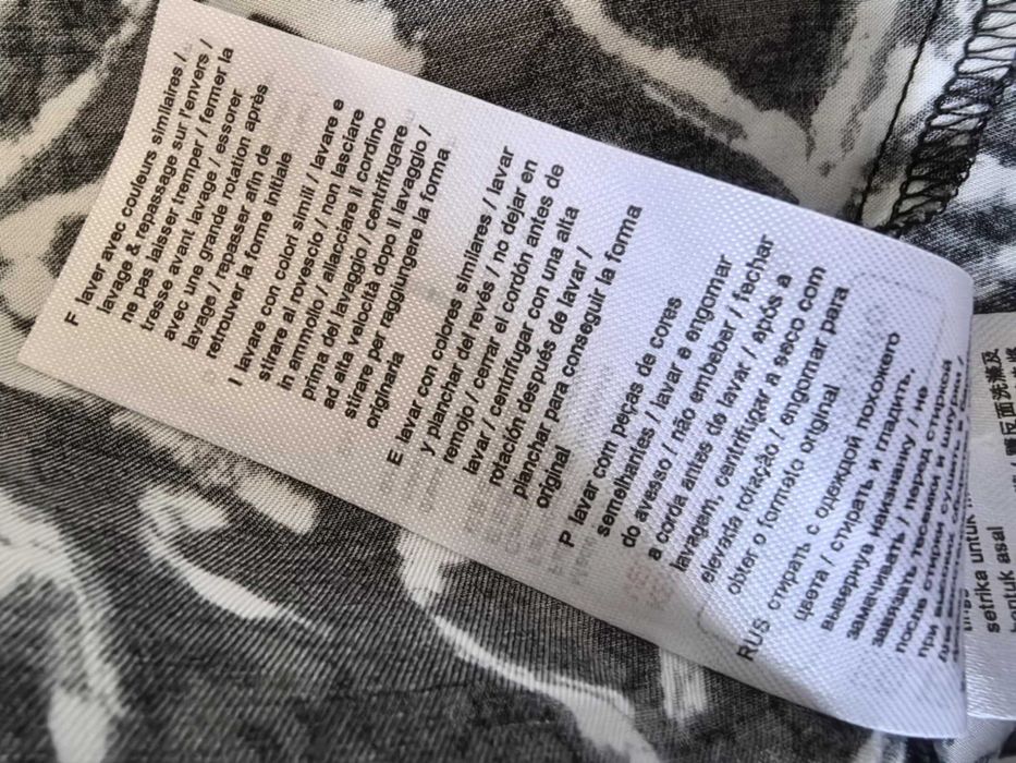 Kurtka Damska Z Kapturem Mango r.XS\S