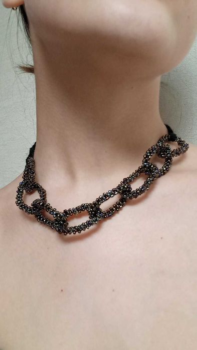 Кольє ручної роботи.