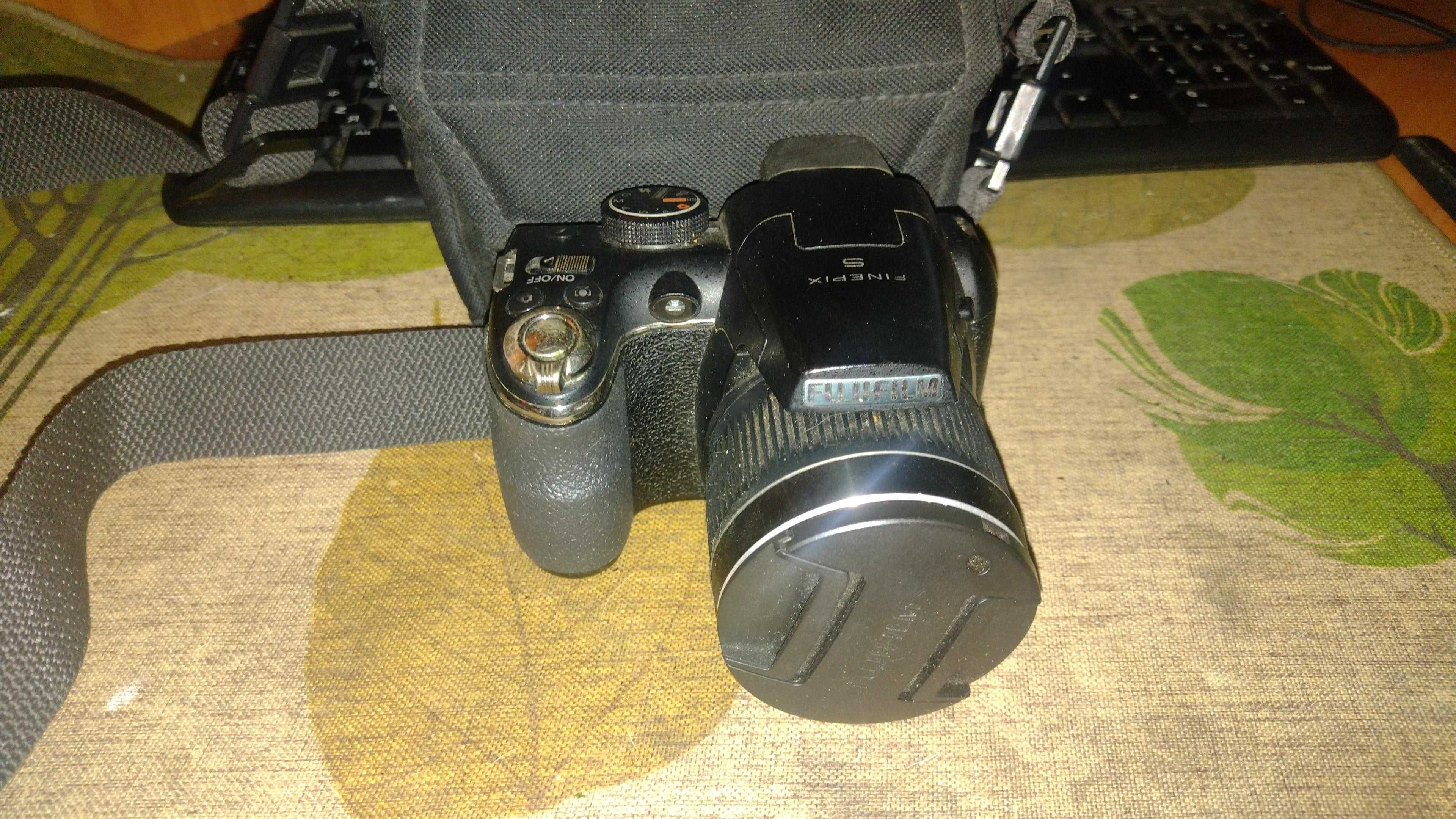 Камера Fujufilm FinePix S3200