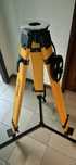 Tripé marca Trimble