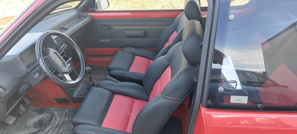 Peugeot 205 GTI fase 1