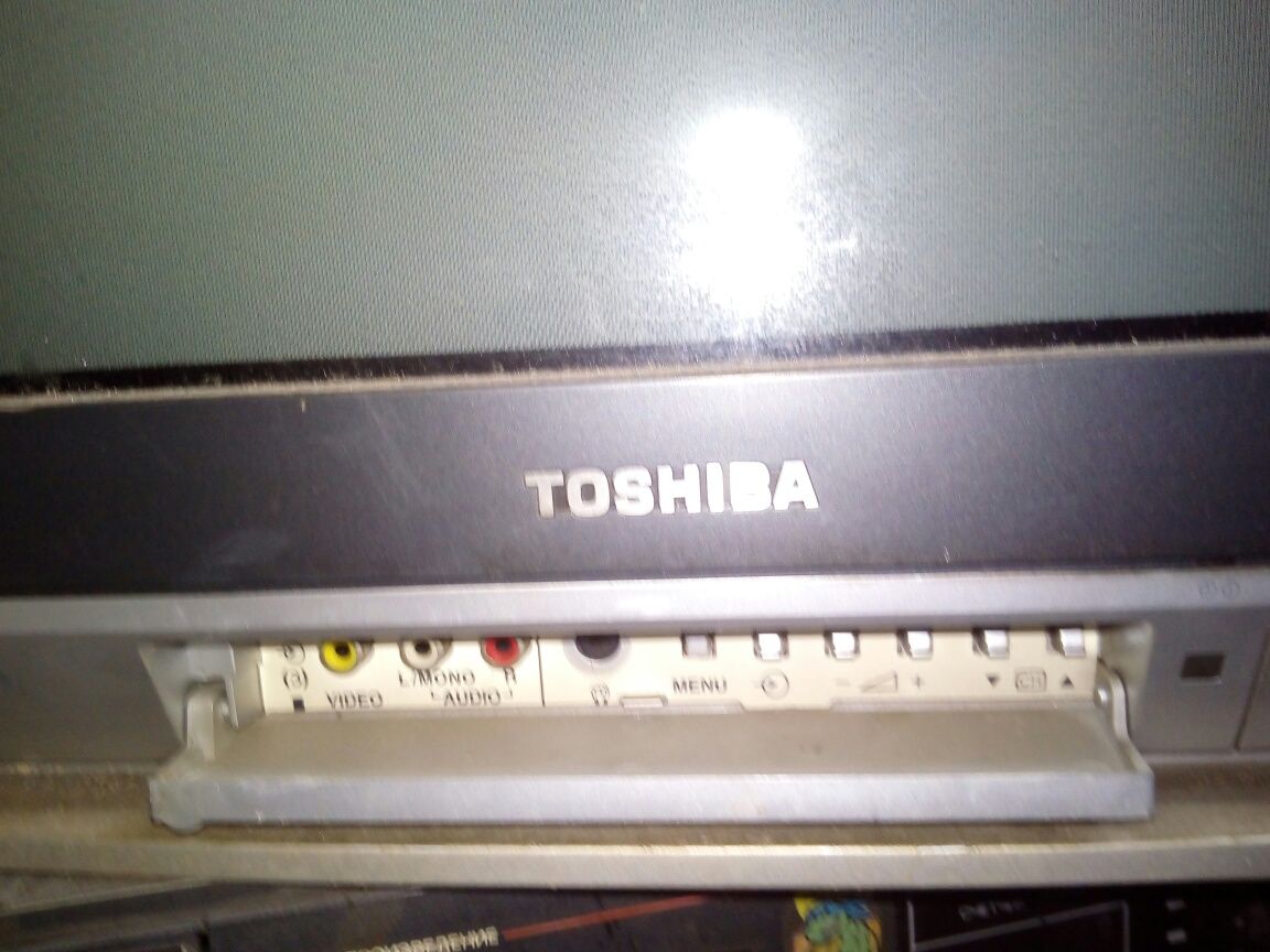 Продам телевизор TOSHIBA 15дюймов диагональ