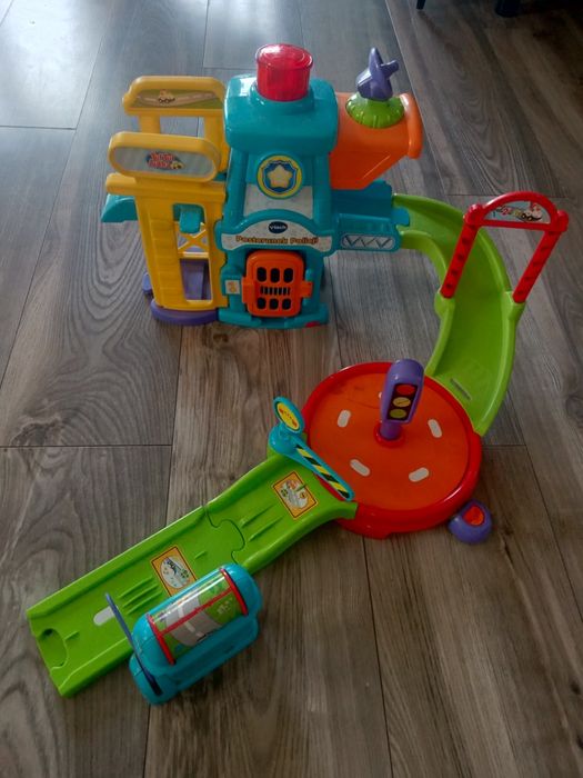 Sprzedam posterunek policji vtech