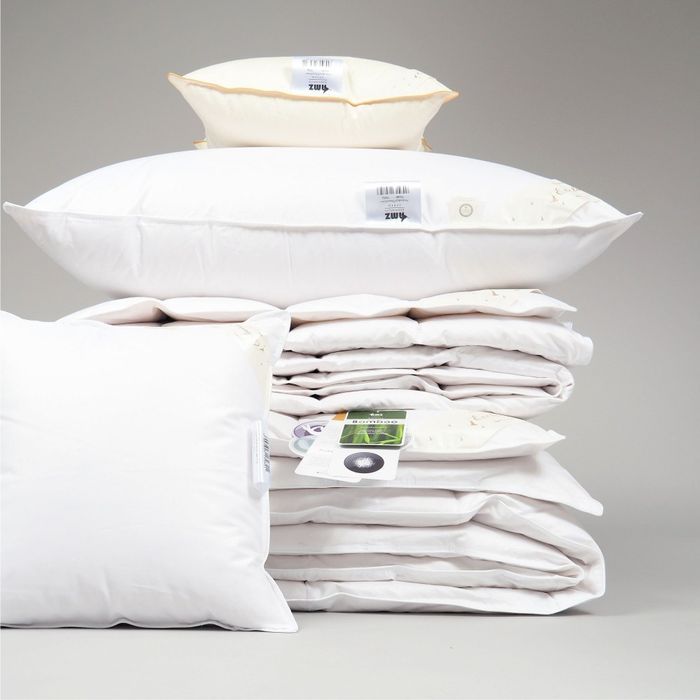 Kołdra AMZ DREAM wiosenna puch 90% 135x200cm Kremowy