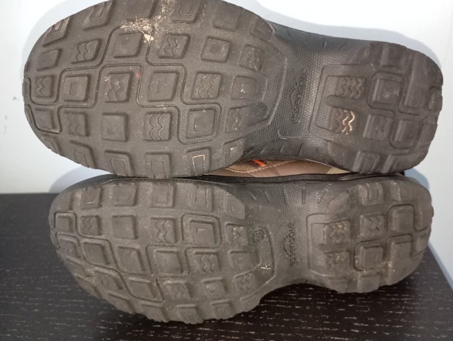 Sapatilha/bota Decathlon