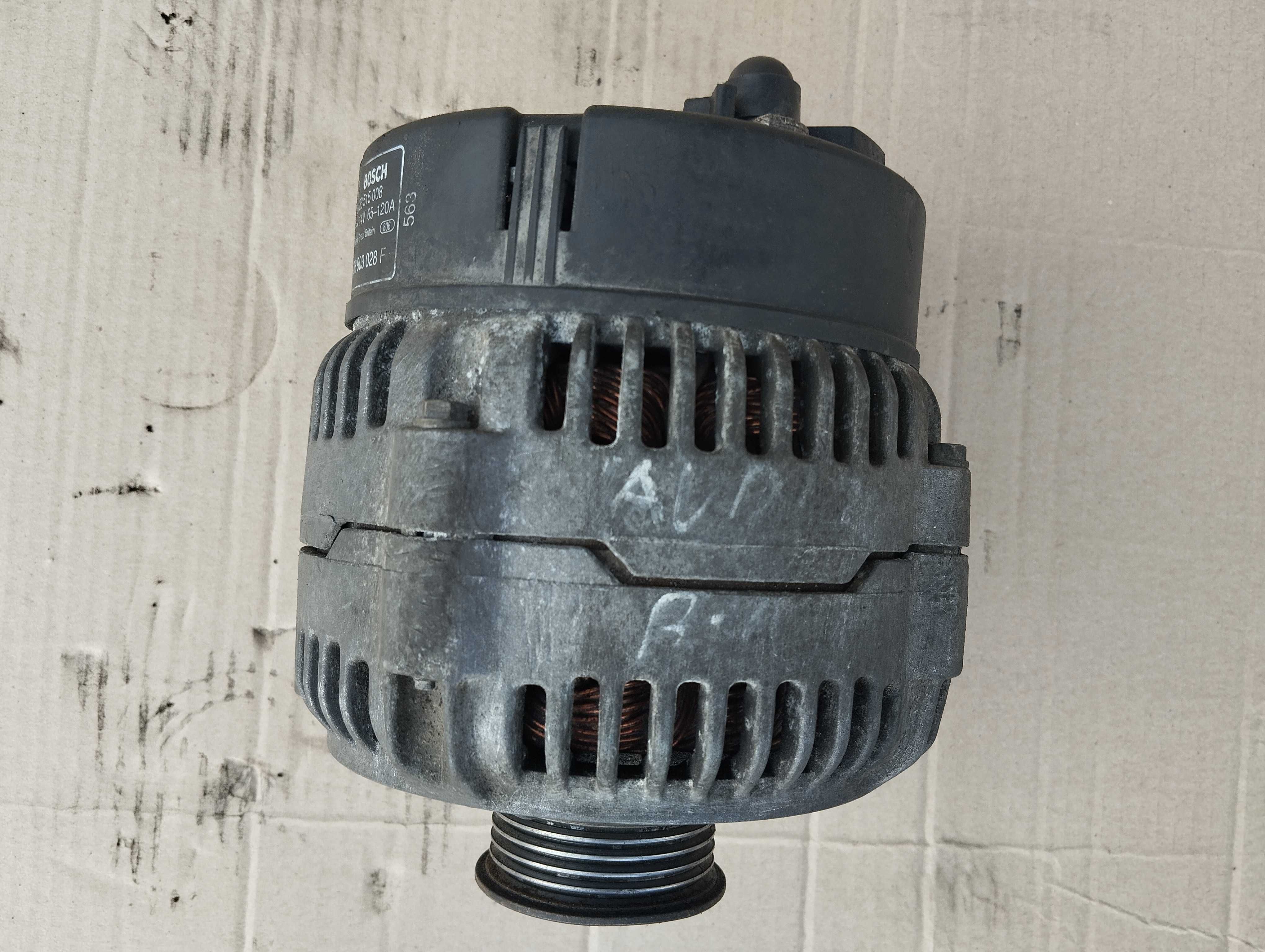 Генератор Audi A4 B5 A6 C5 VW Passat B5 1.9 TDI 028903028F