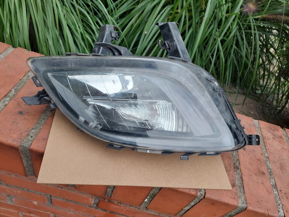 Halogen Przód Prawy Opel Astra J lV kombi 2011rok 13/293/623 R