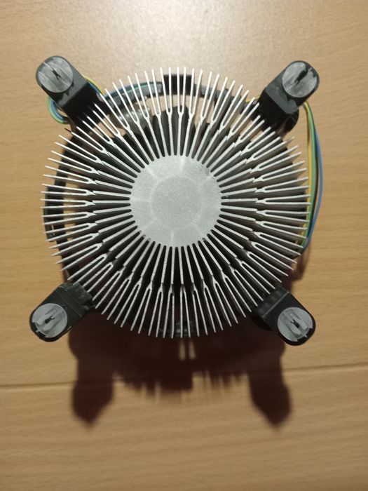 Процессорный кулер