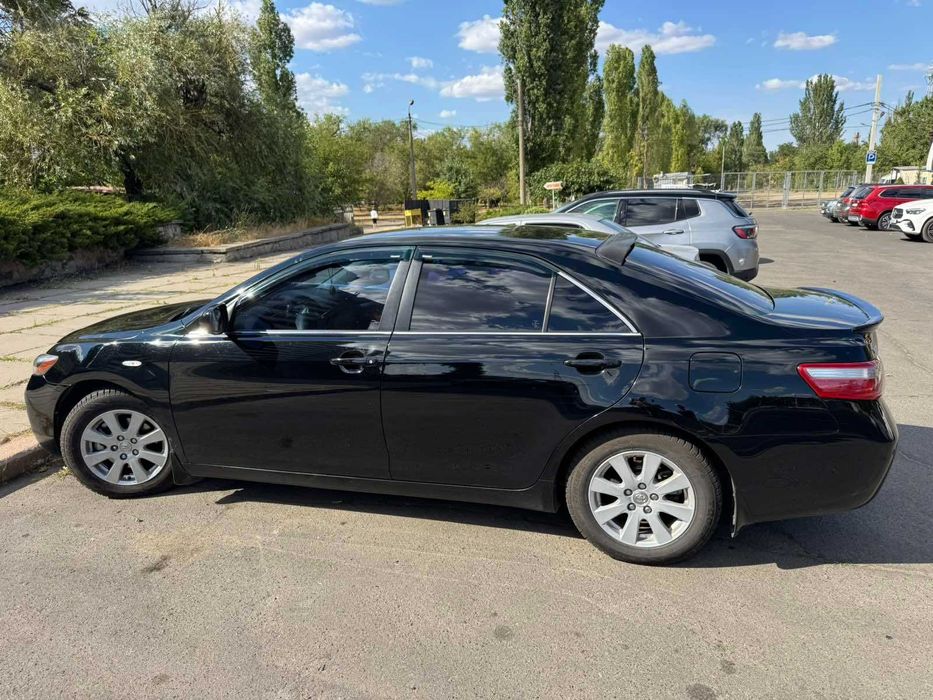 Автомобіль Тойота Камри