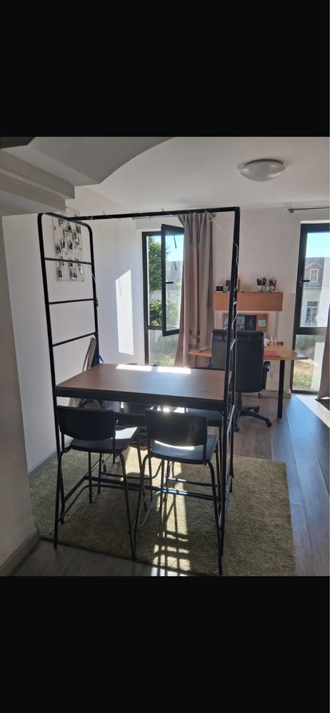 Mesa alta IKEA Håverud com conjunto de 4 cadeiras STIG