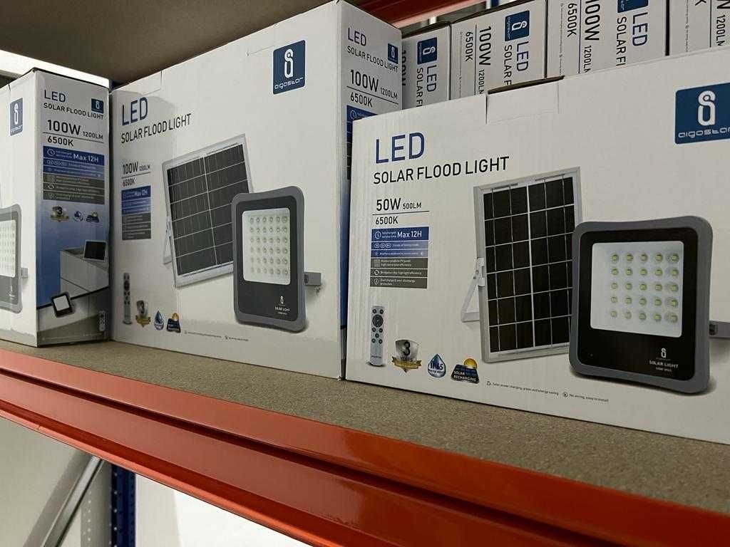 Projetores LED c/ Painel SOLAR - 100% Autónomos - NOVOS