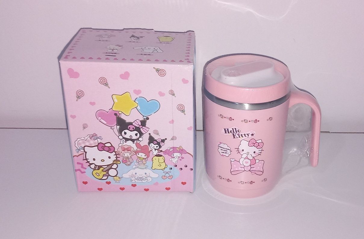Nowe etui na laptopa + kubek Hello kitty
