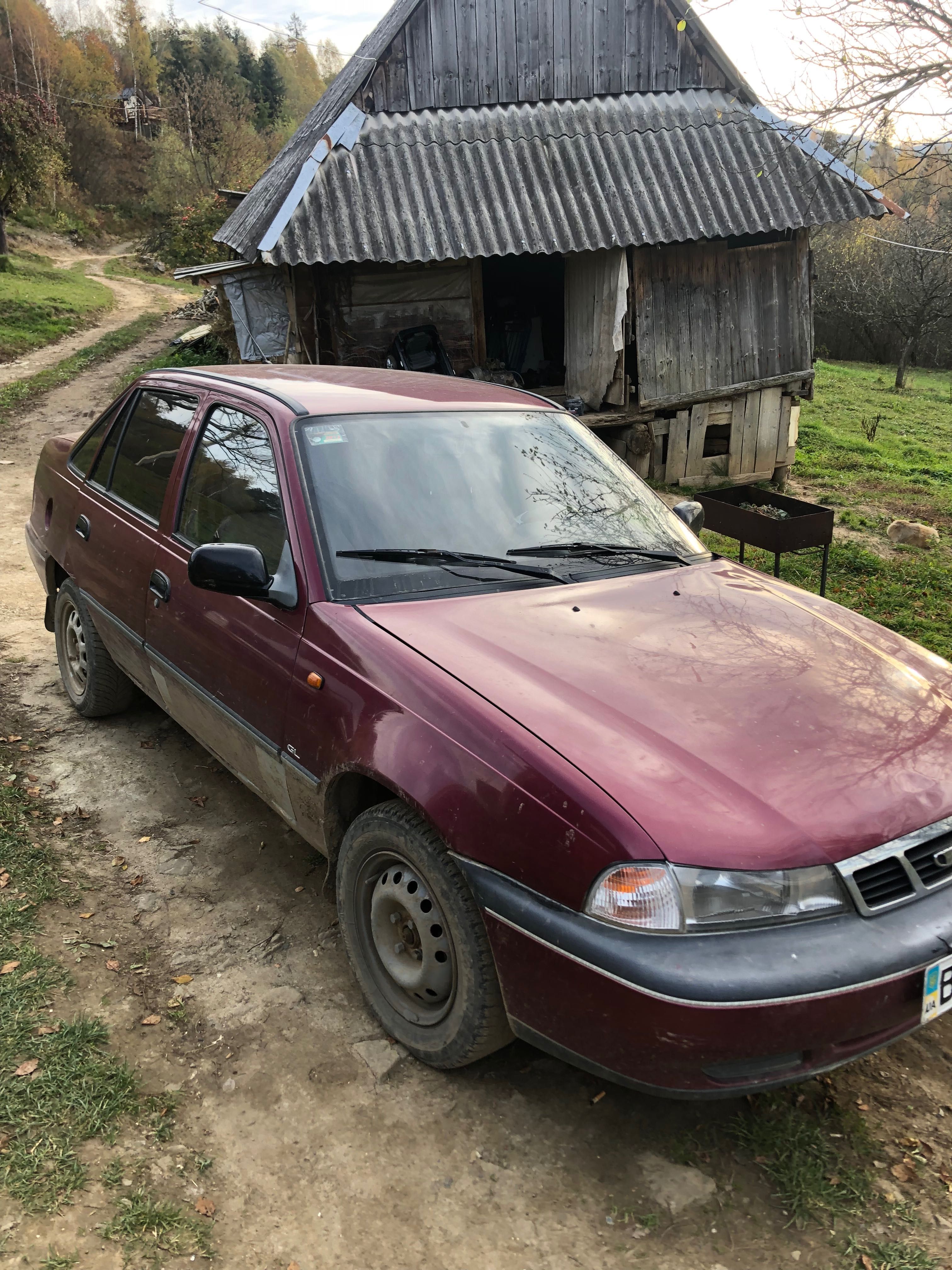 Продам део нексію або обміняю на газ 66 або газ 53