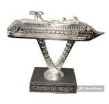 Фигурка корабля Carnival Magic, круизный лайнер
