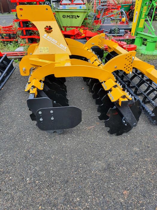 Brona talerzowa kompaktowa agregat talerzowy z hydropakiem talerz 560