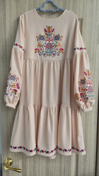 Сукня вишита BONACO