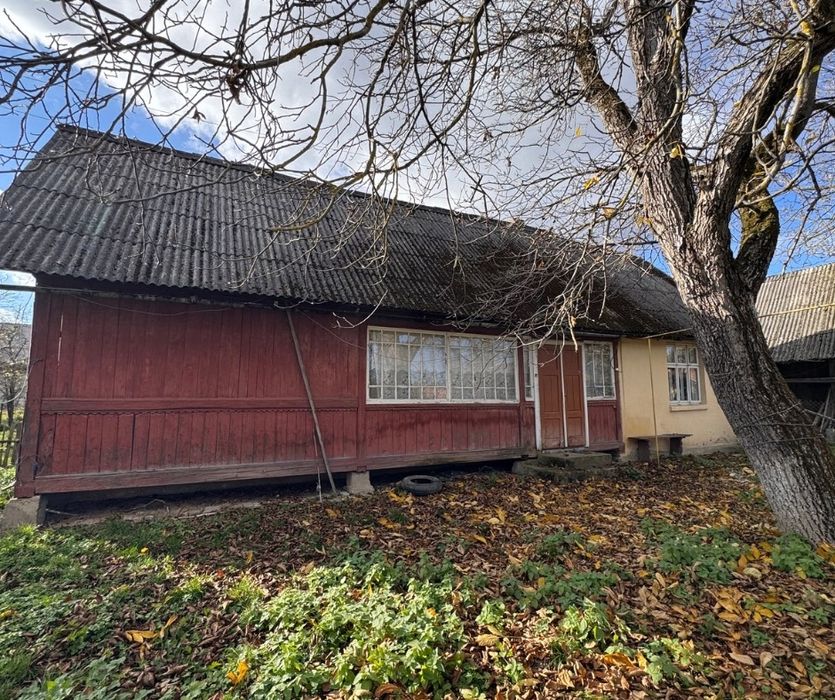 Продам будинок з ділянкою м. Хирів (Посада)