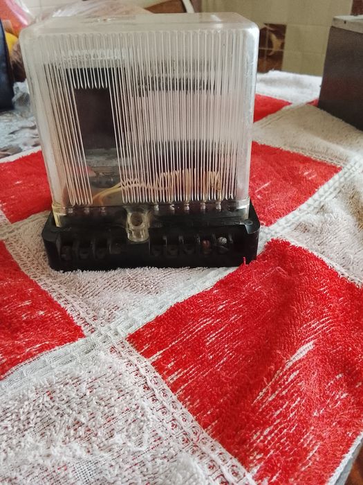 Продам промежуточное реле