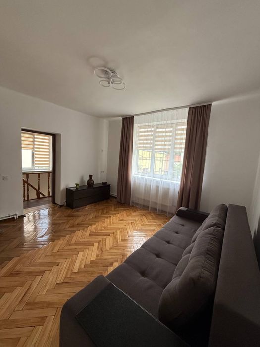 Оренда будинку, Пасічна