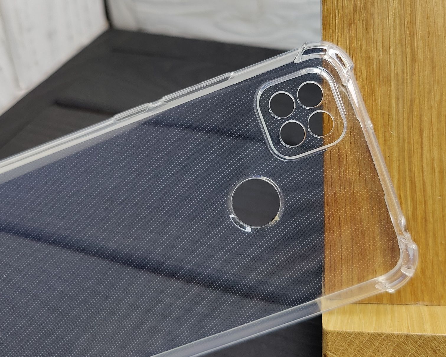Чехол противоударный на Xiaomi Redmi 9A/ Redmi 9C/ 10A Прозрачный
