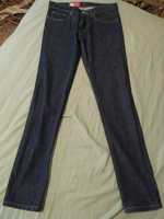 Granatowe jeansy Zara 38 długa prosta nogawka