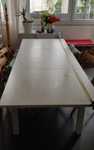 MESA BRANCA EXTENSÍVEL de 140cm até 220cm