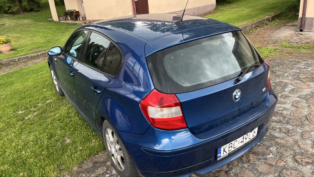 BMW 118D  2.0D 2006r 122KM zarejestrowany. w Polsce . ubezpieczony