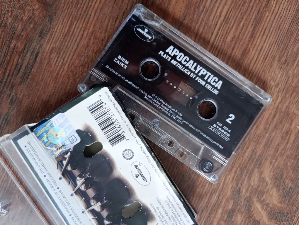 Apocalyptica plays Metallica. Kaseta magnetofonowa