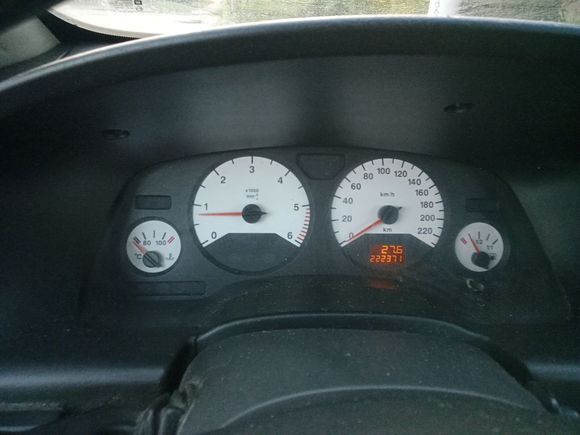 Sprzedam opla Zafire 2.0  diesel