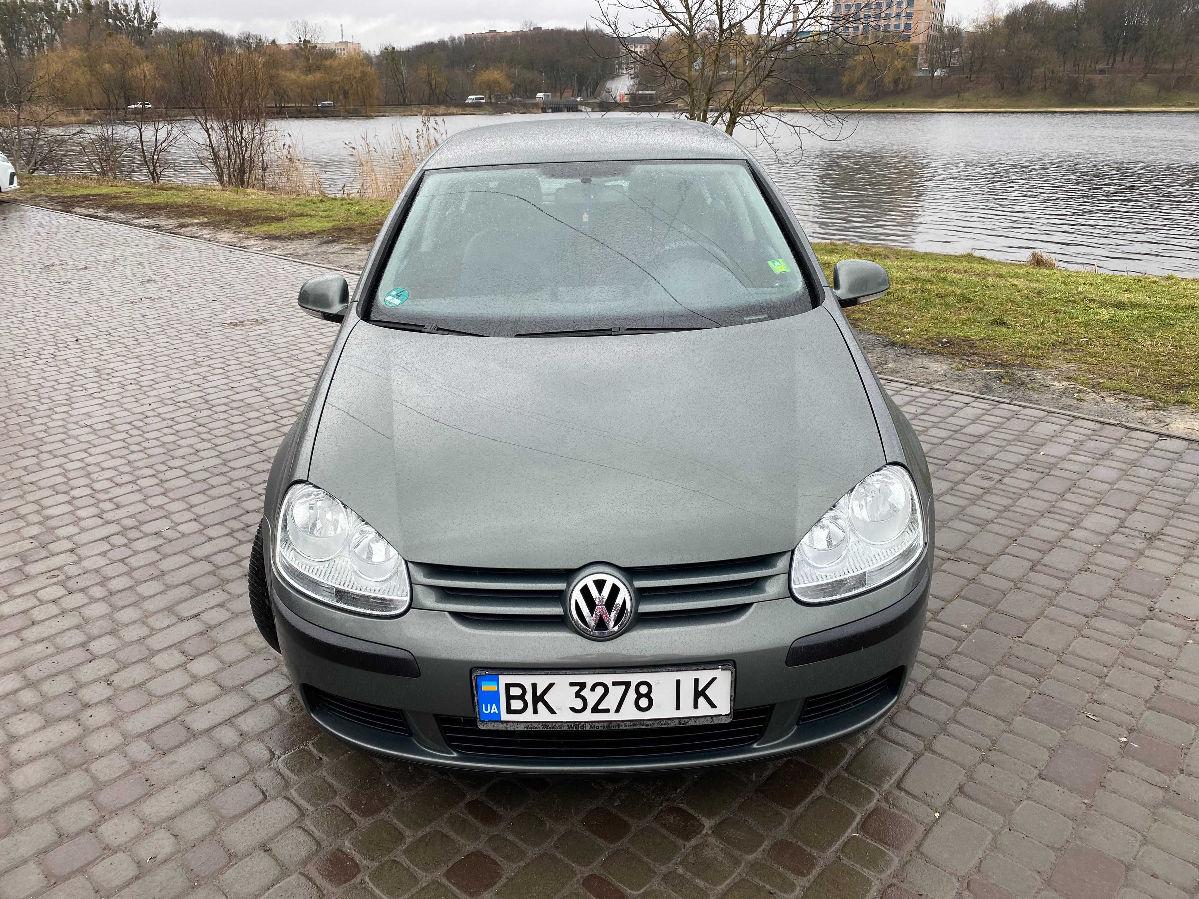 Volkswagen Golf 5 2004