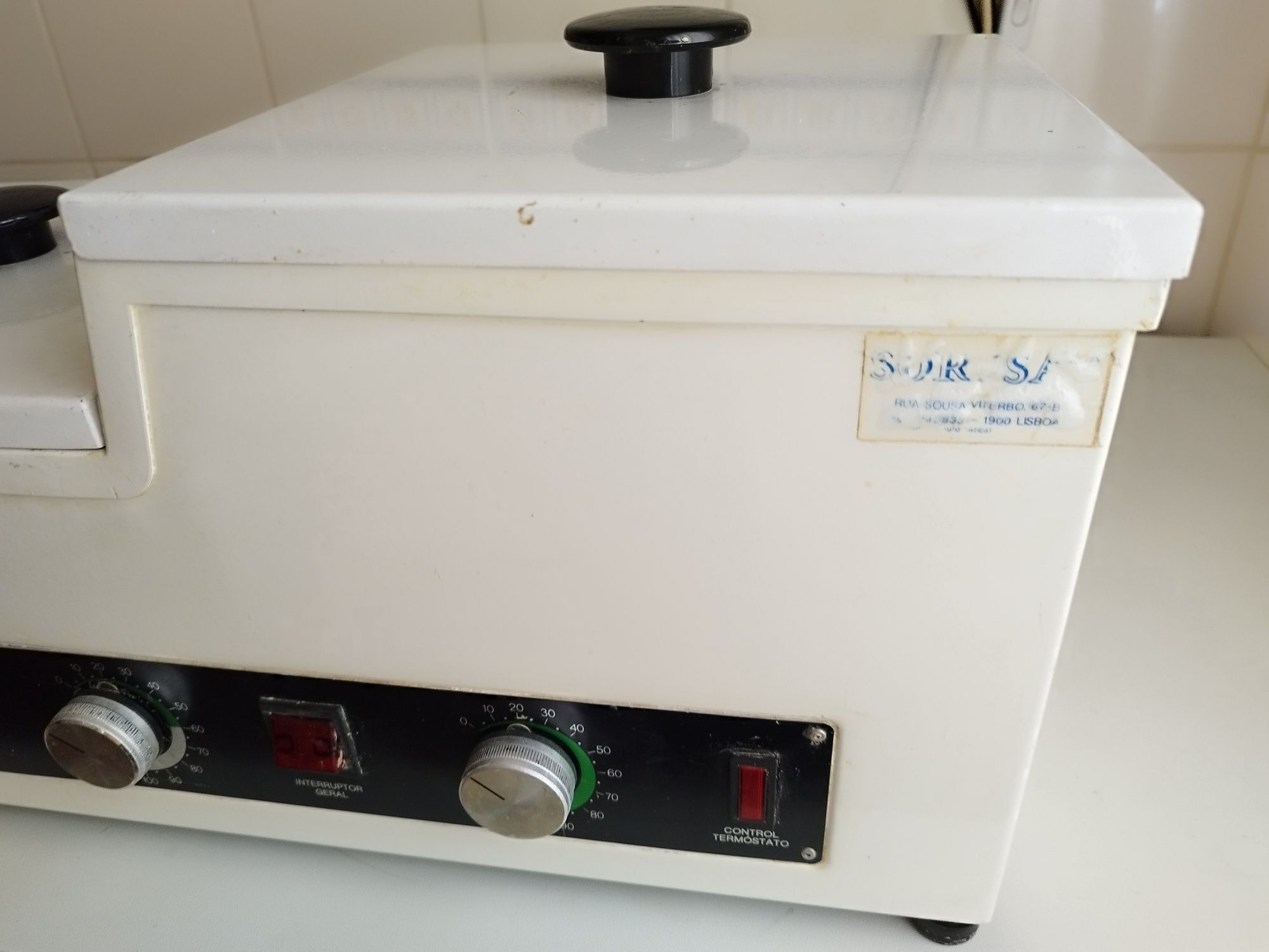 Máquina de cera quente 6lts Delmark com recargas de cera